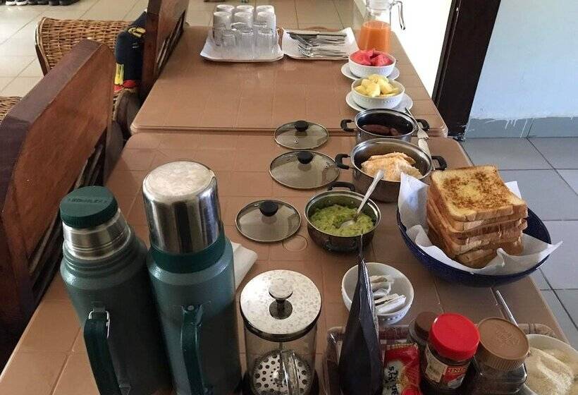 تختخواب و صبحانه Home Stay Studio 62 Guesthouse