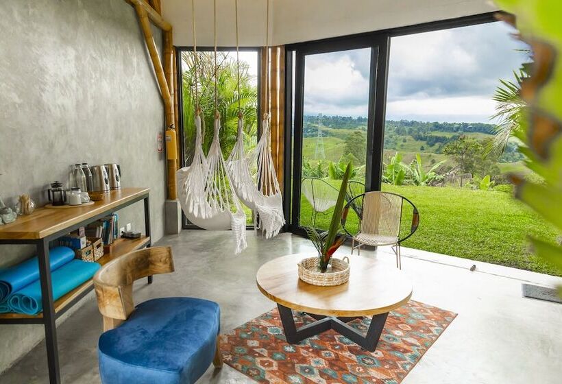 Eco Hotel Monte Tierra