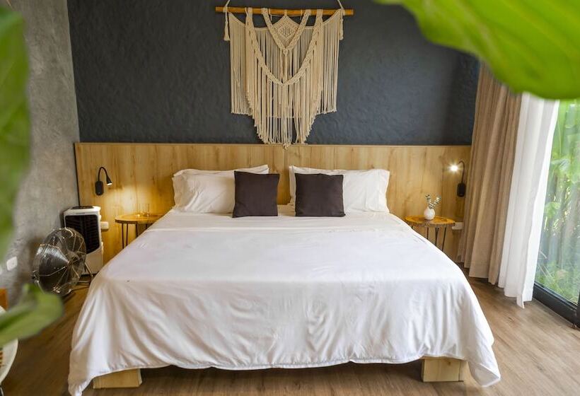 Eco Hotel Monte Tierra