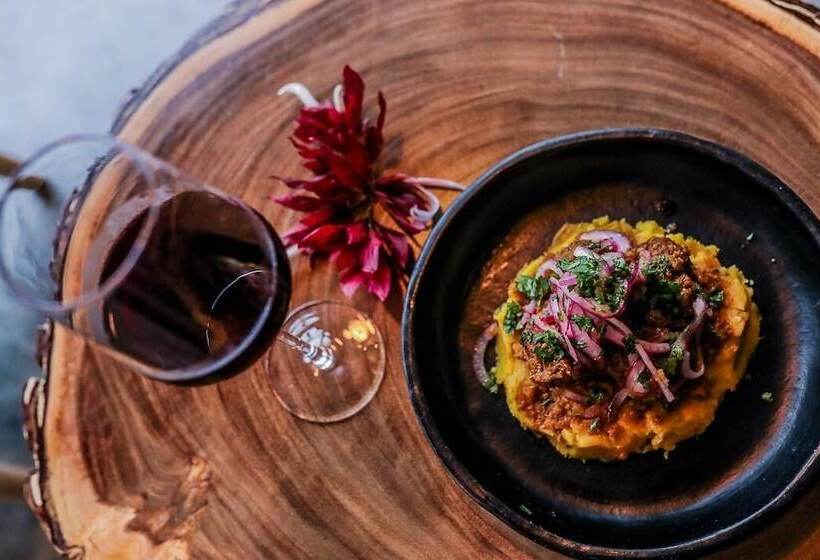 Eco Hotel Monte Tierra