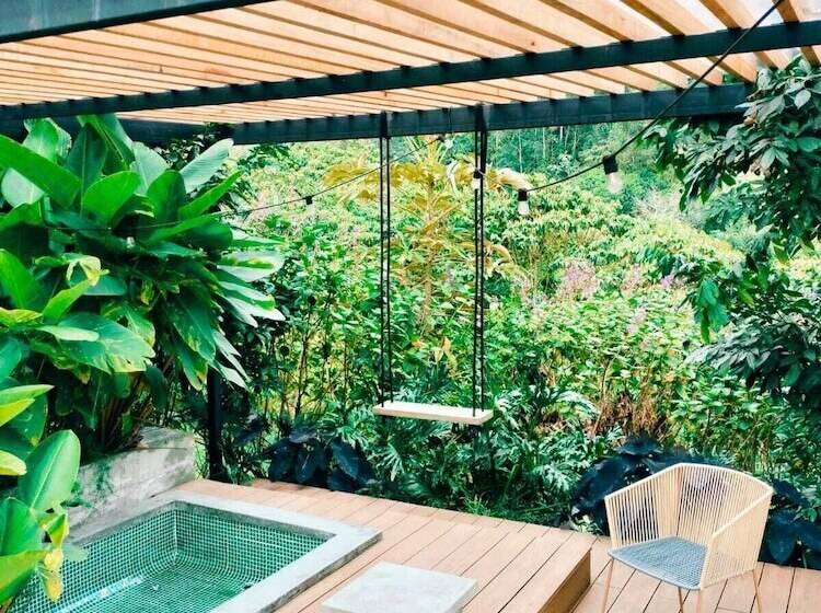 Eco Hotel Monte Tierra