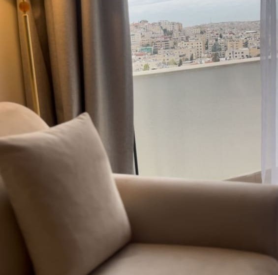 هتل Amman Paradise