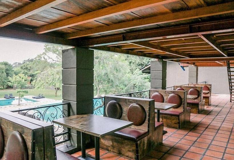 Отель Aswadduma