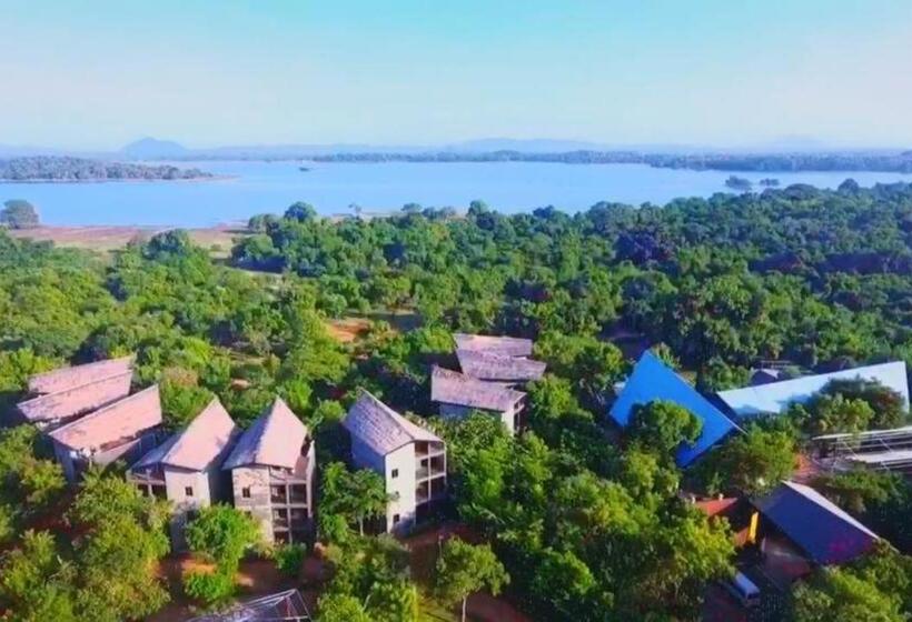 Отель Aswadduma