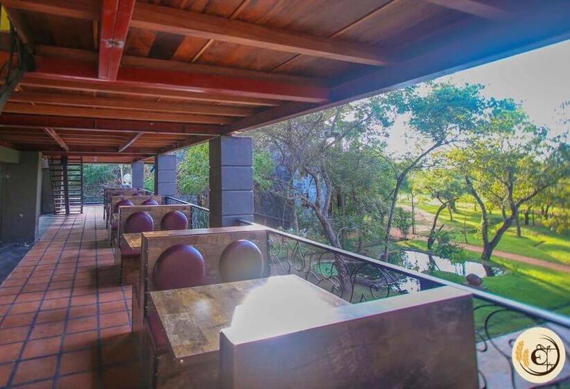 Отель Aswadduma