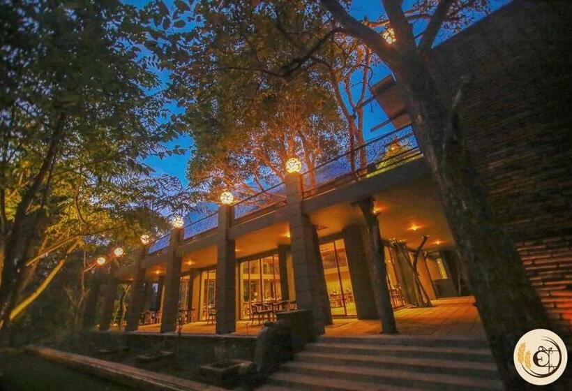 Отель Aswadduma