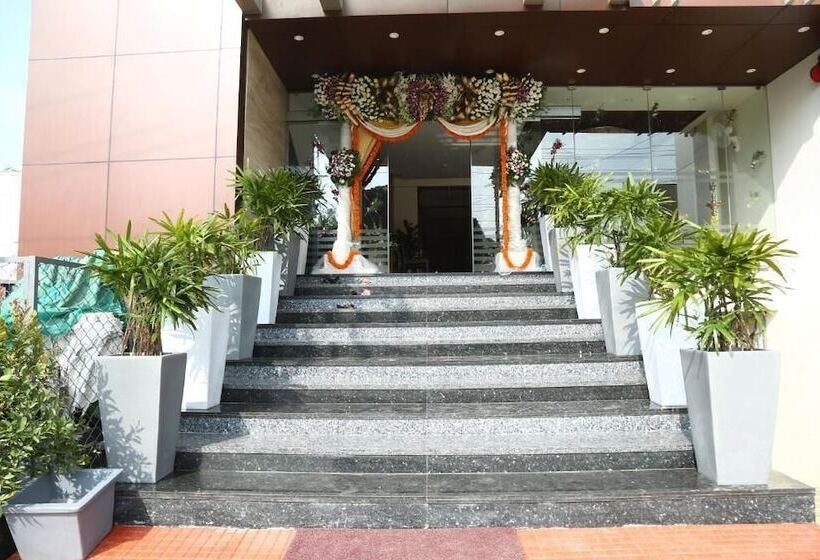 酒店 Blue Pearl Chikmagalur