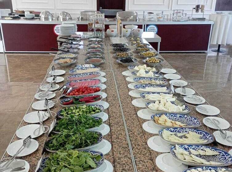 Büyük Osmani̇ye Oteli̇