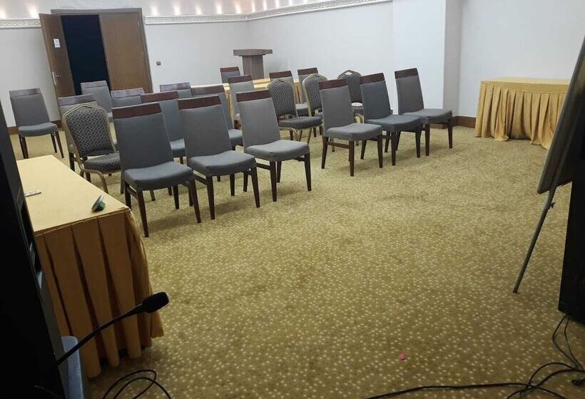 Büyük Osmani̇ye Oteli̇