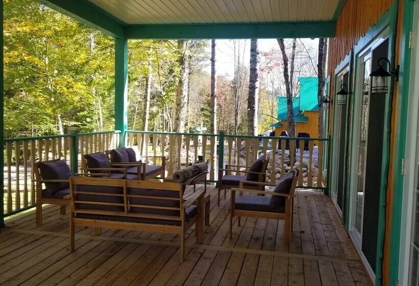 Отель Domaine Riviere Sacacomie