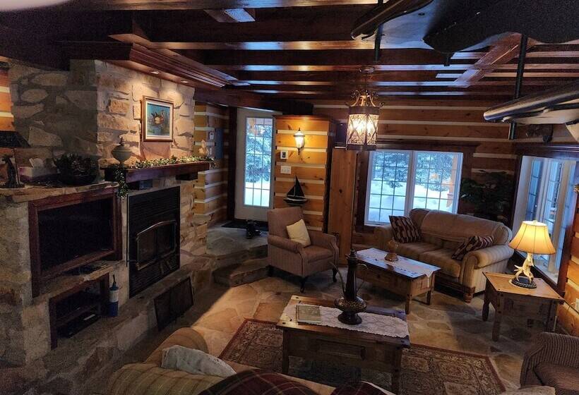 Отель Domaine Riviere Sacacomie