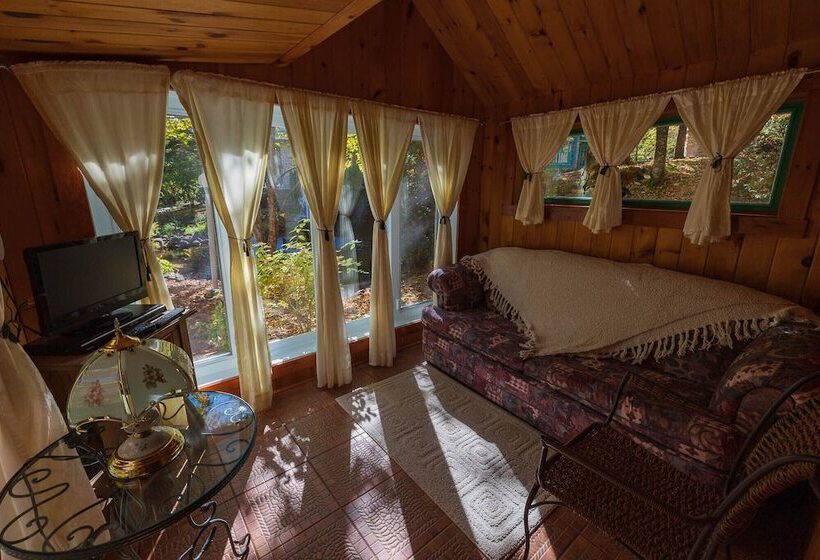 Отель Domaine Riviere Sacacomie