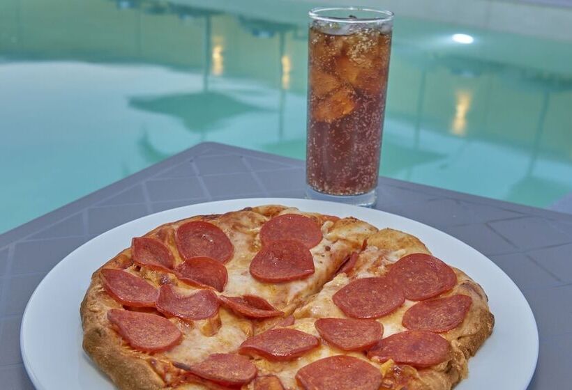 ホテル City Express By Marriott Cancun Aeropuerto