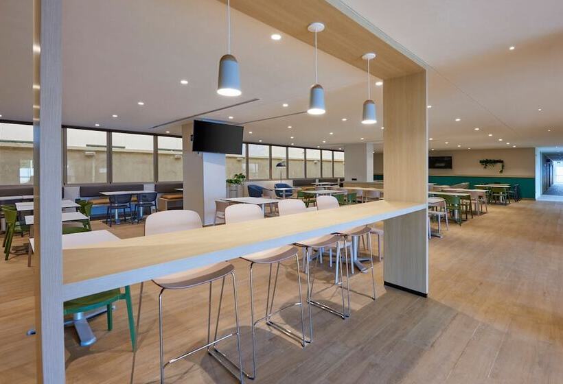 ホテル City Express By Marriott Cancun Aeropuerto