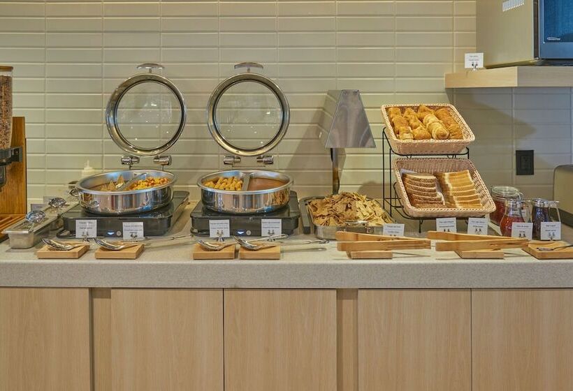 ホテル City Express By Marriott Cancun Aeropuerto