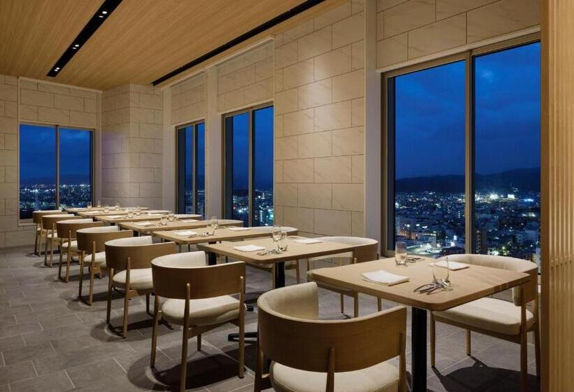 هتل Courtyard By Marriott Fukui