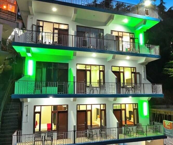 فندق Forest Hill