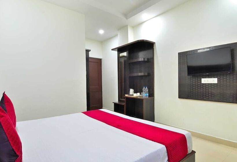 فندق Forest Hill