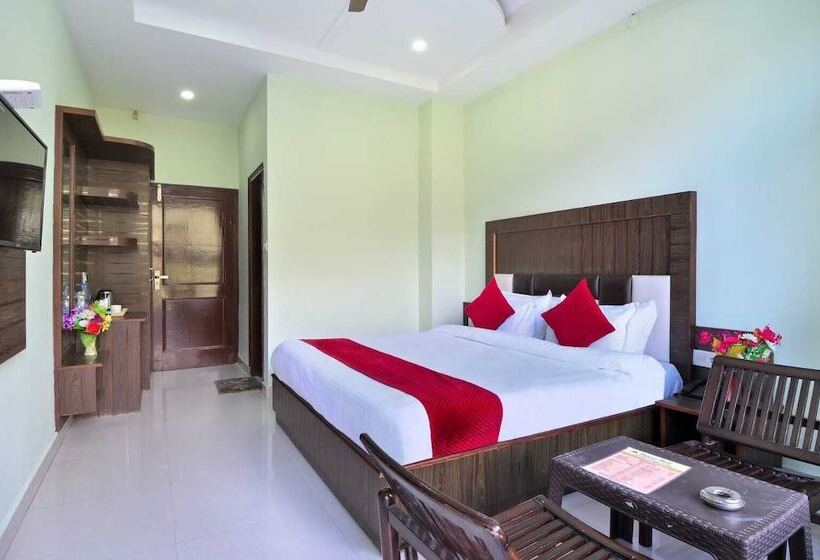 فندق Forest Hill