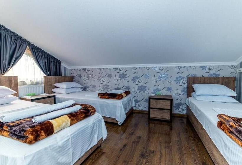 هتل Guglux &wine Cellar