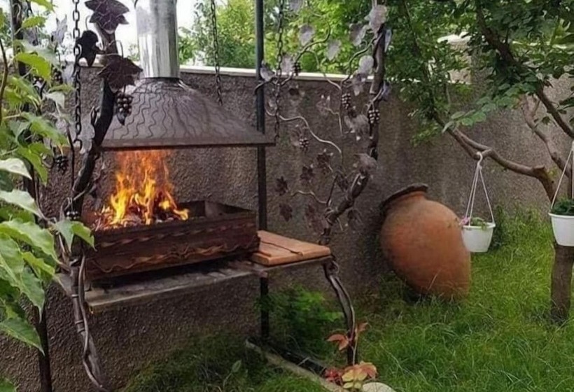 هتل Guglux &wine Cellar