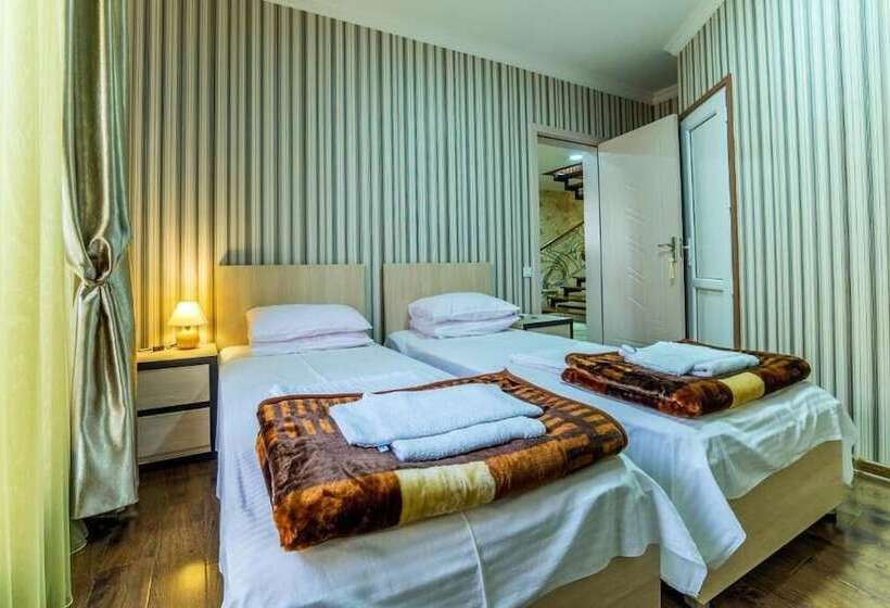 هتل Guglux &wine Cellar