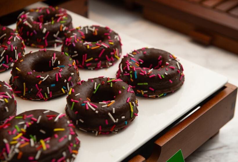 ホテル Hampton By Hilton Foshan Beijiao