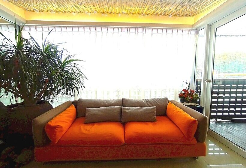 בית מלון כפרי Hi Inn