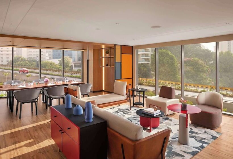 호텔 Hyatt Centric Hebbal Bengaluru