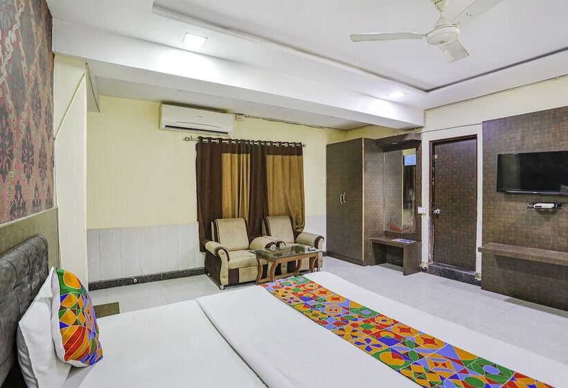 호텔 Fabexpress Arjun Imperial