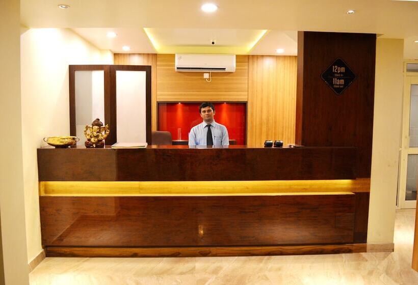 בית מלון כפרי Krrish