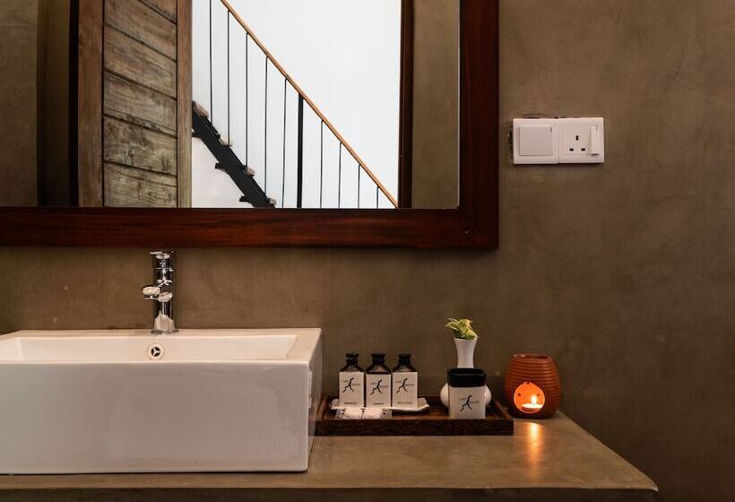 בית מלון כפרי Lario Resort Sigiriya