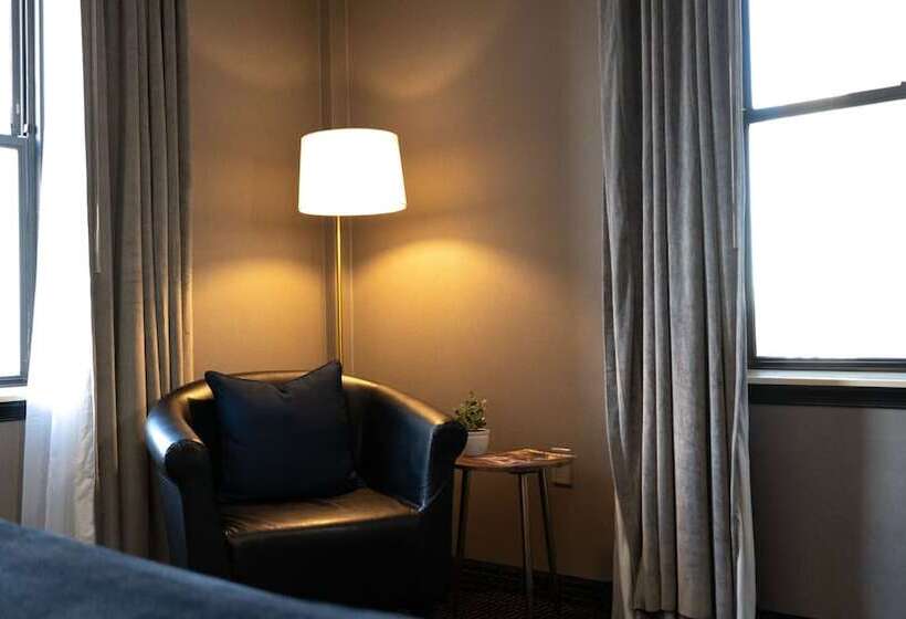 בית מלון כפרי Roomza Inner Harbor At Lord Baltimore