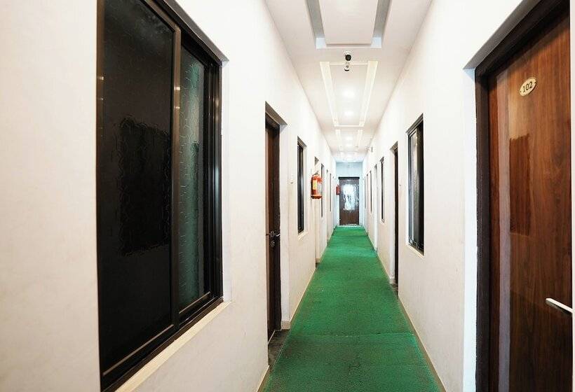 호텔 Metro Palace Nalasopara East Mumbai