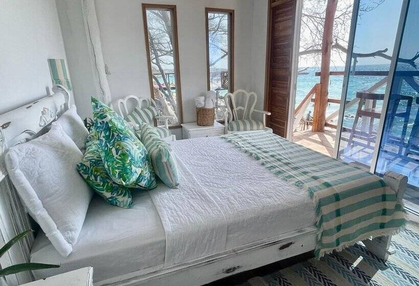 酒店 Mio Mio Beach