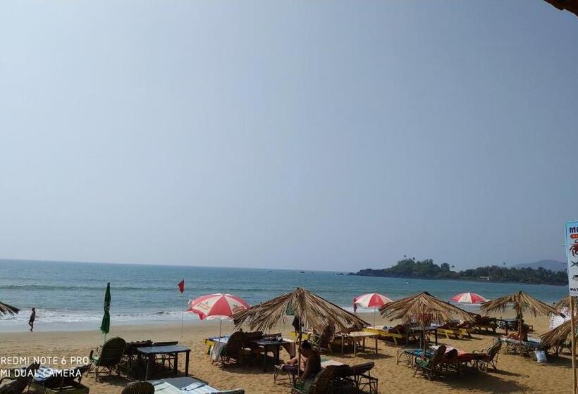 בית מלון כפרי Mountain Palm Patnem Beach