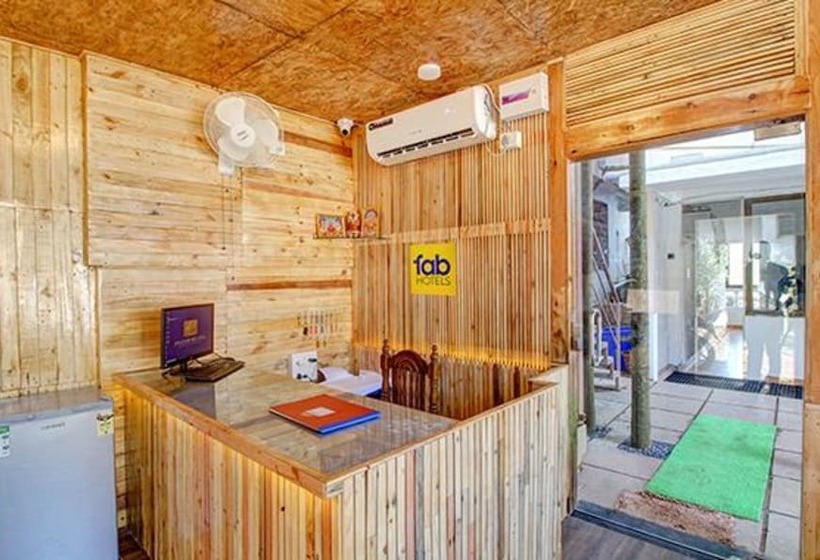 Fabhotel Pleasure Inn