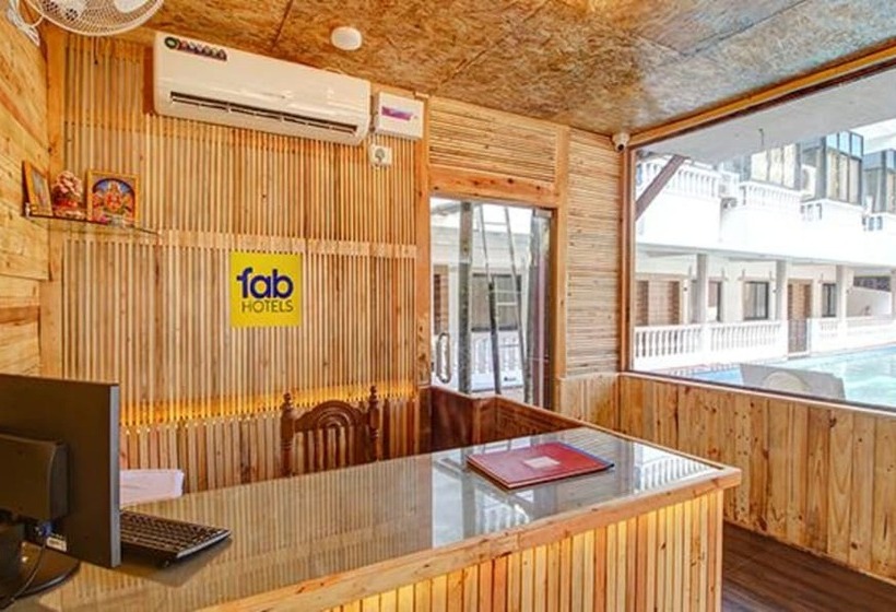 Fabhotel Pleasure Inn