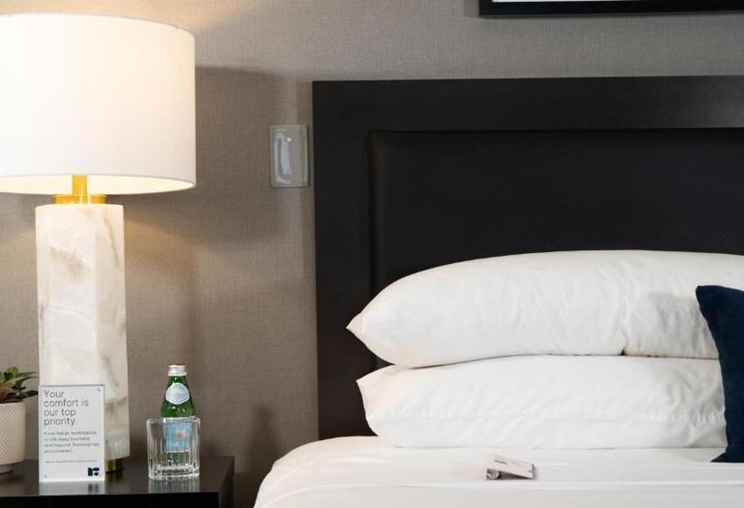 בית מלון כפרי Roomza Inner Harbor At Lord Baltimore