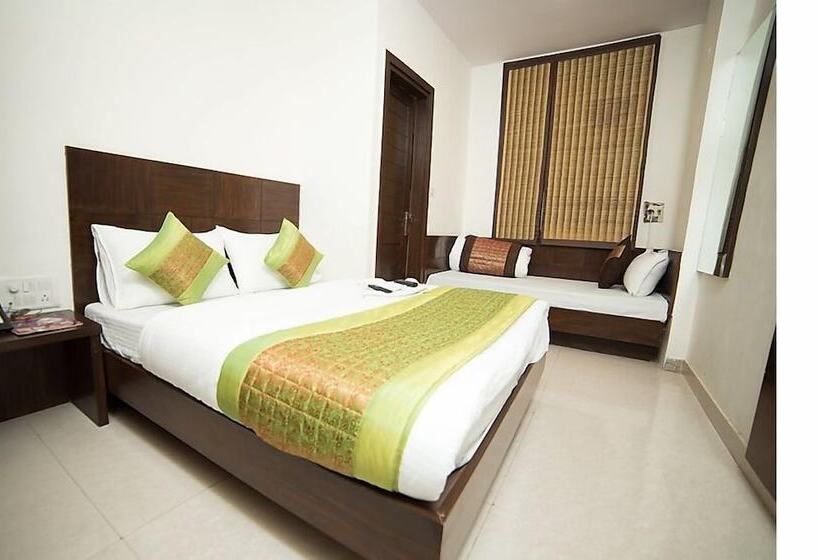 בית מלון כפרי Sunrise Dx @ Opposite New Delhi Railway Station