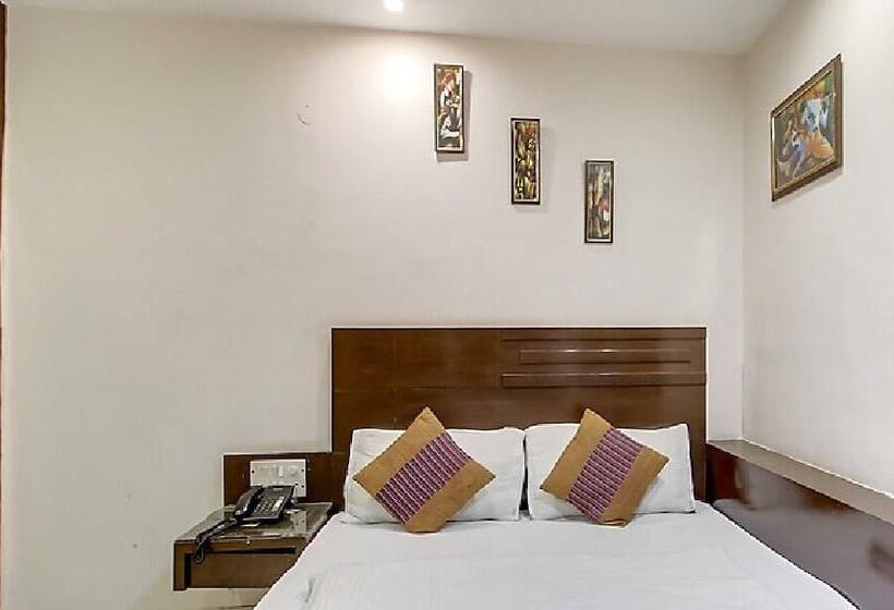 בית מלון כפרי Sunrise Dx @ Opposite New Delhi Railway Station