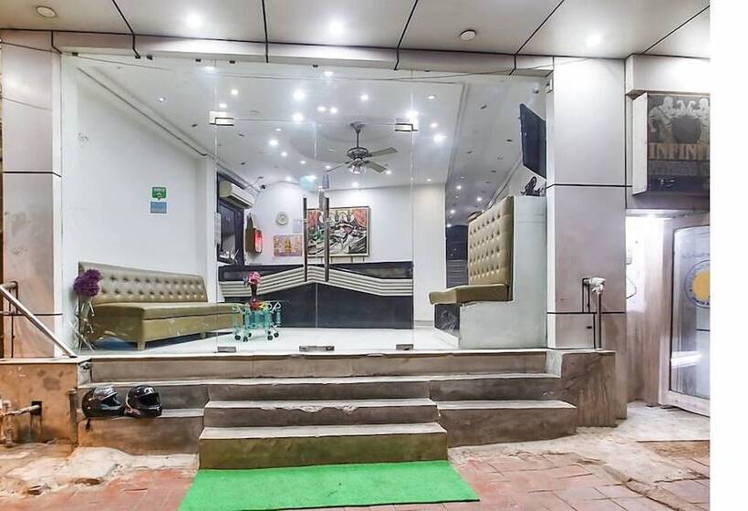 בית מלון כפרי Sunrise Dx @ Opposite New Delhi Railway Station