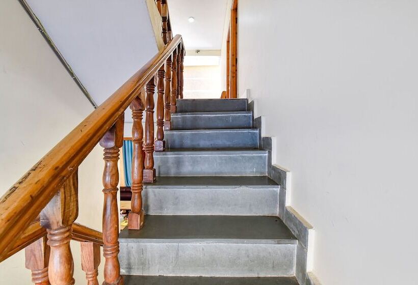 Fabhotel Suvidha Cottage