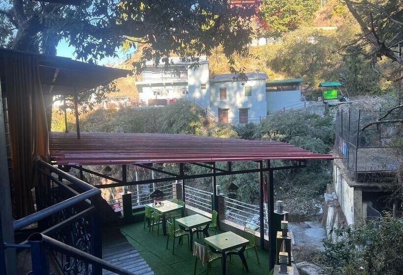 فندق Amar Guest House