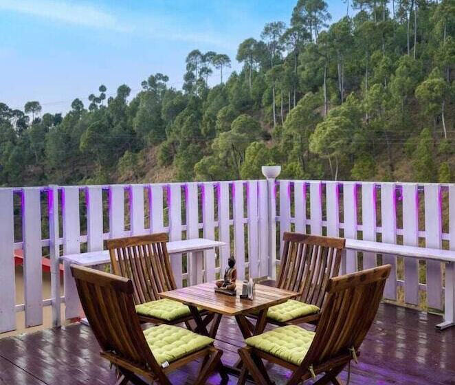 酒店 The Frostwood