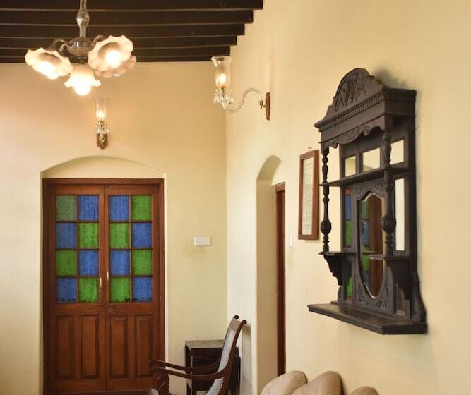 ホテル The Grange