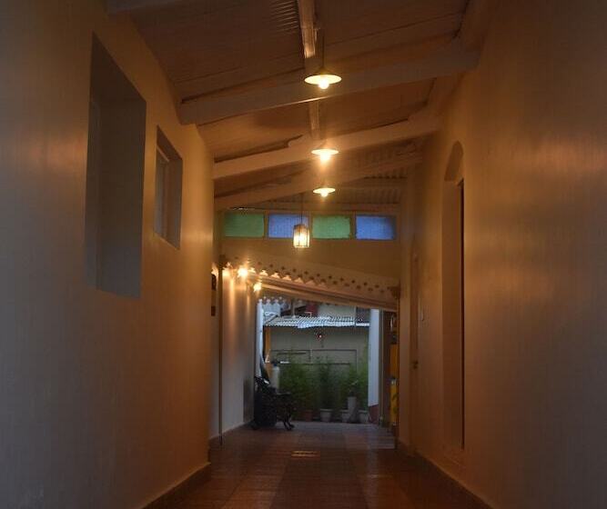 ホテル The Grange