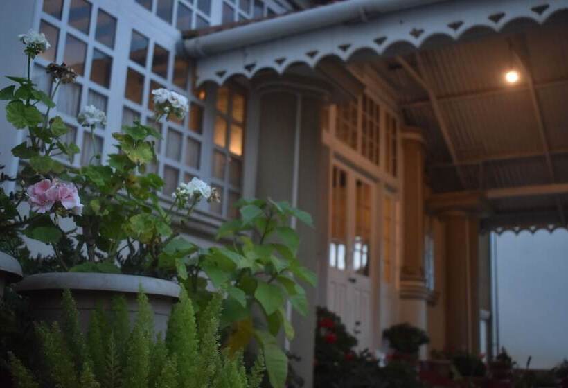 ホテル The Grange