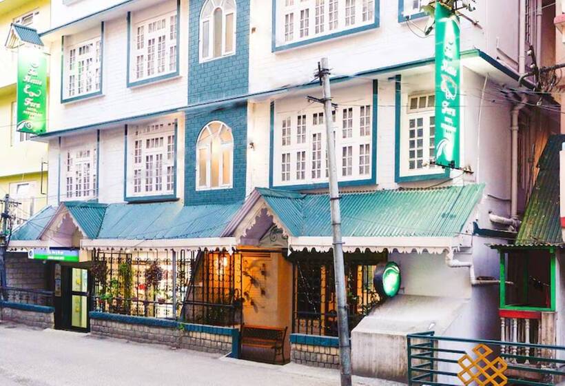 Hotel The Nettle & Fern