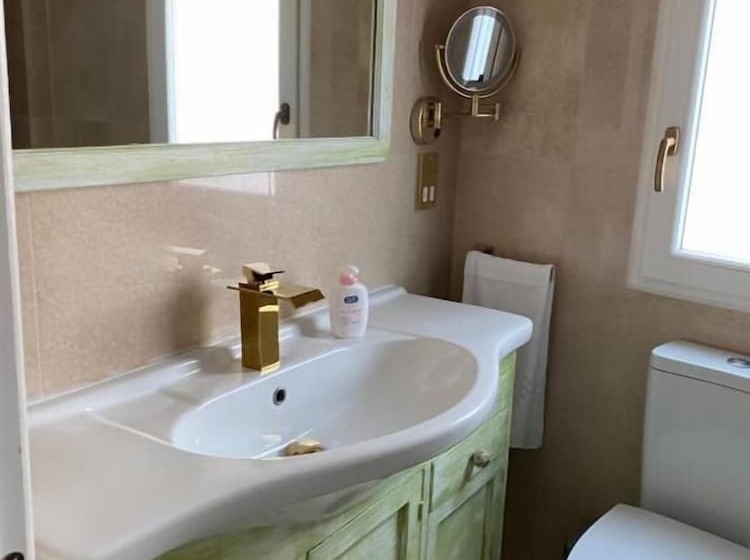 هتل The Red Farm Relais & Spa